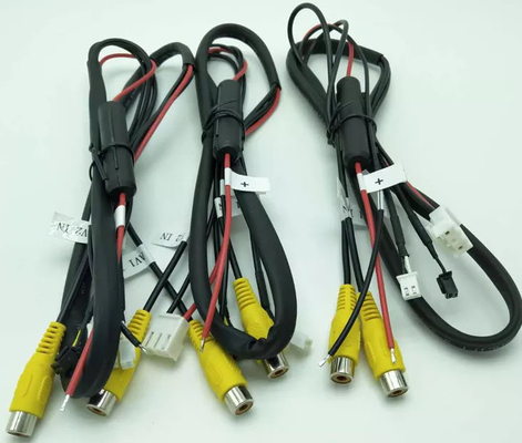 গাড়ির অডিওর জন্য মহিলা 18awg ক্যাবল অ্যাসেম্বলি ওয়্যার জোতা MDVR পাওয়ার